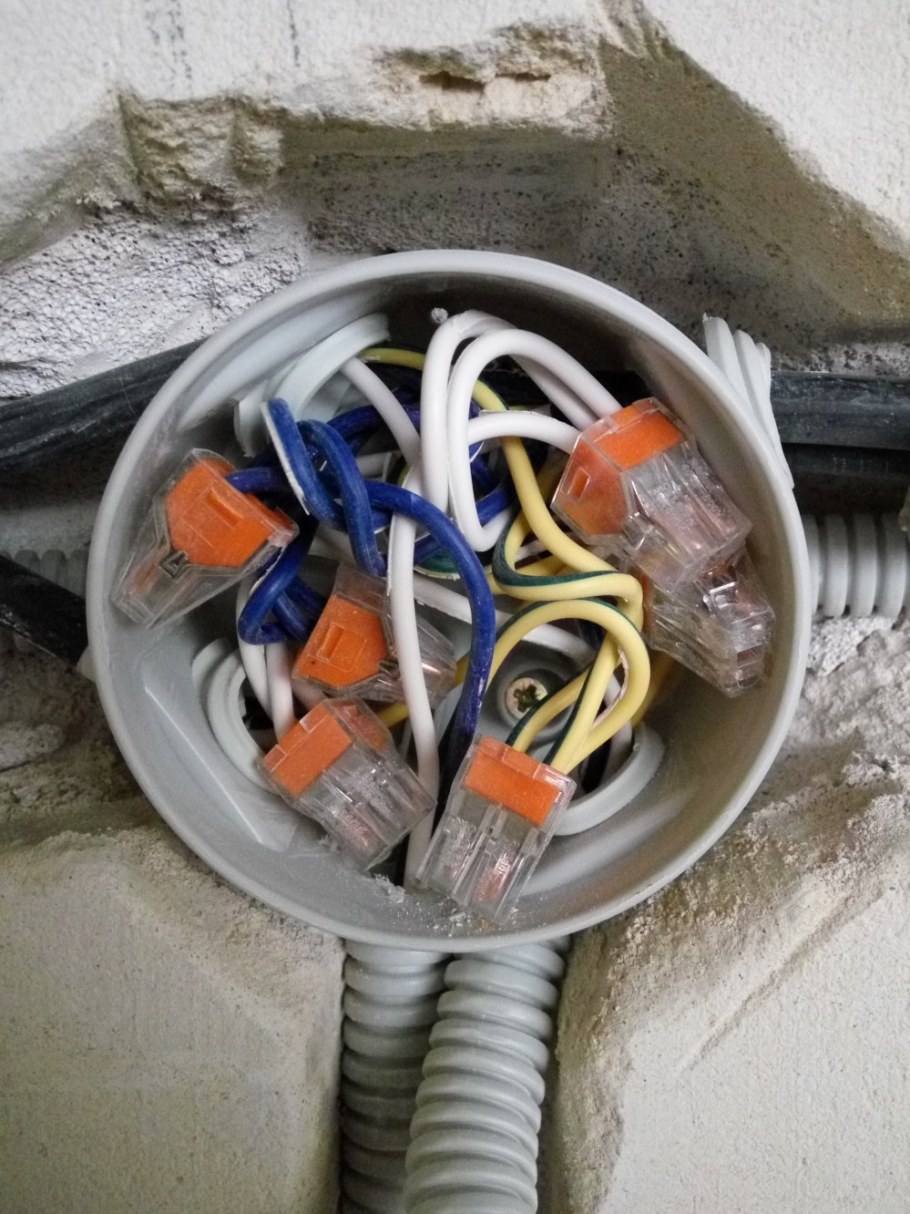 Электрика в квартире распределительная коробка