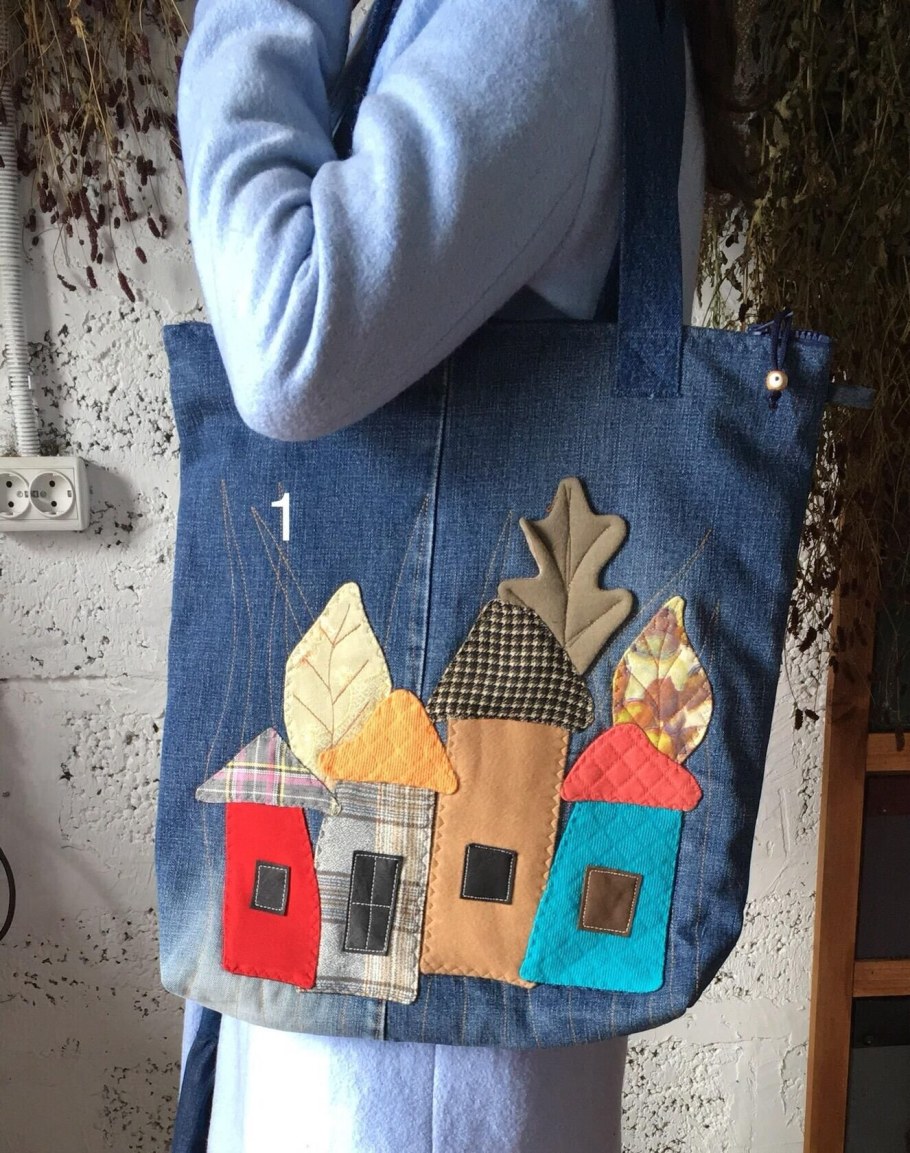 Сумки с аппликацией домики