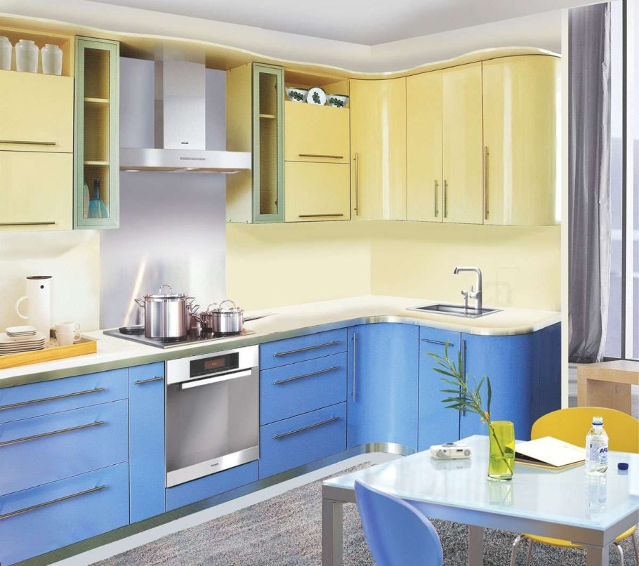 Зелено голубая кухня