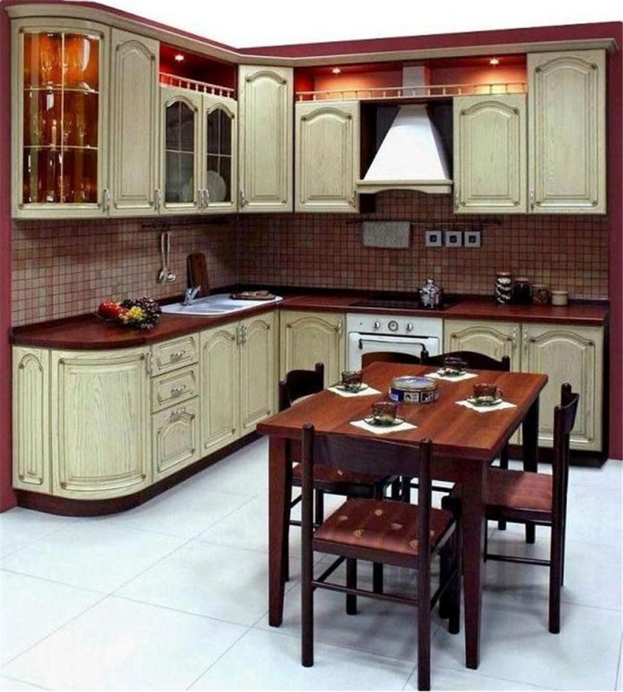 Кухонный гарнитур фиолетовый