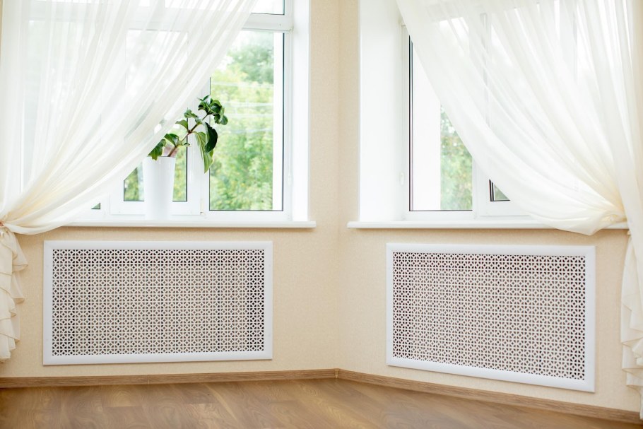 Радиатор стальной Zehnder Charleston 2060 592 1334 с нижней подводкой