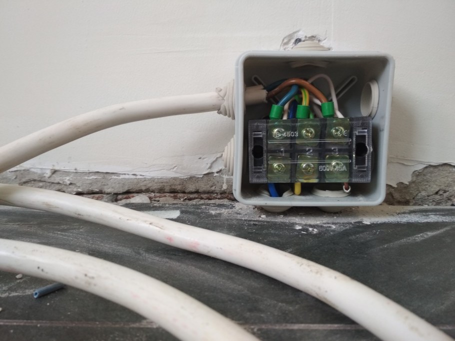 Клеммная колодка 32а для подключения электроплиты