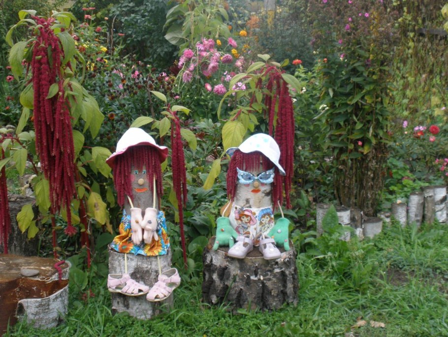 Фигурки для сада из пеньков