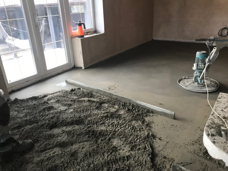 Стяжка пола под ключ
