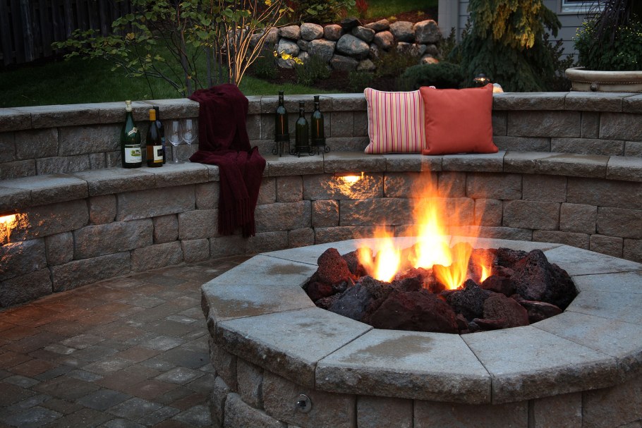 Очаг в ландшафте