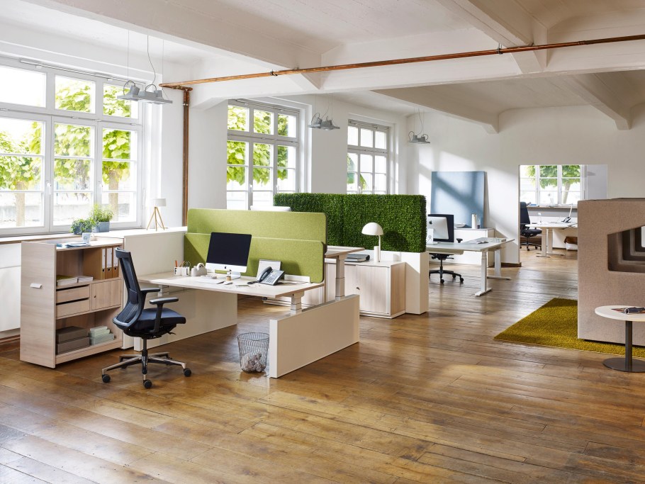 Рабочий уголок в квартире