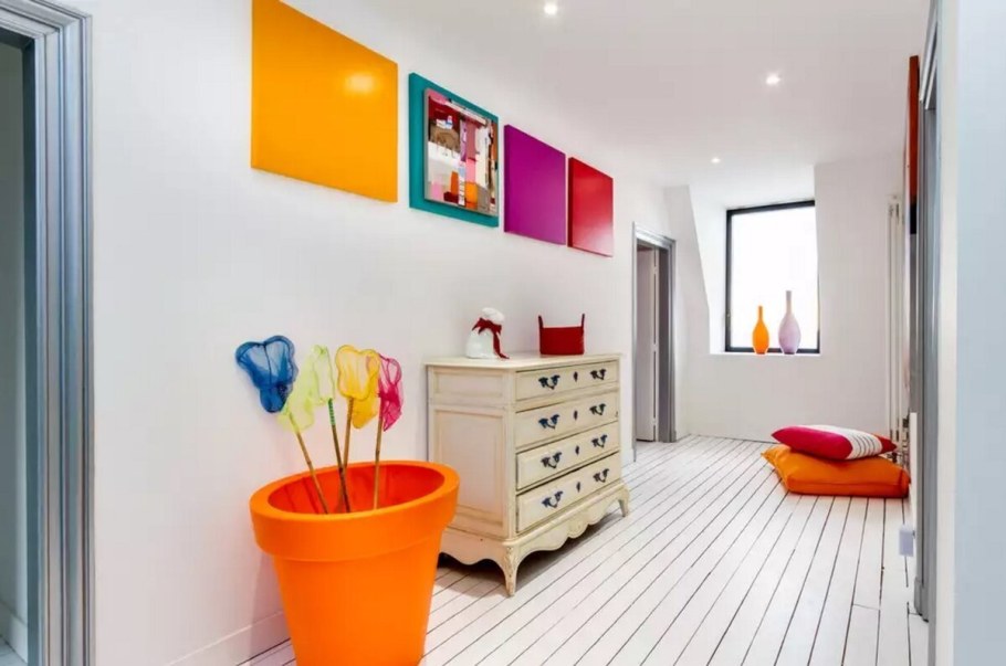 Яркие краски в интерьере