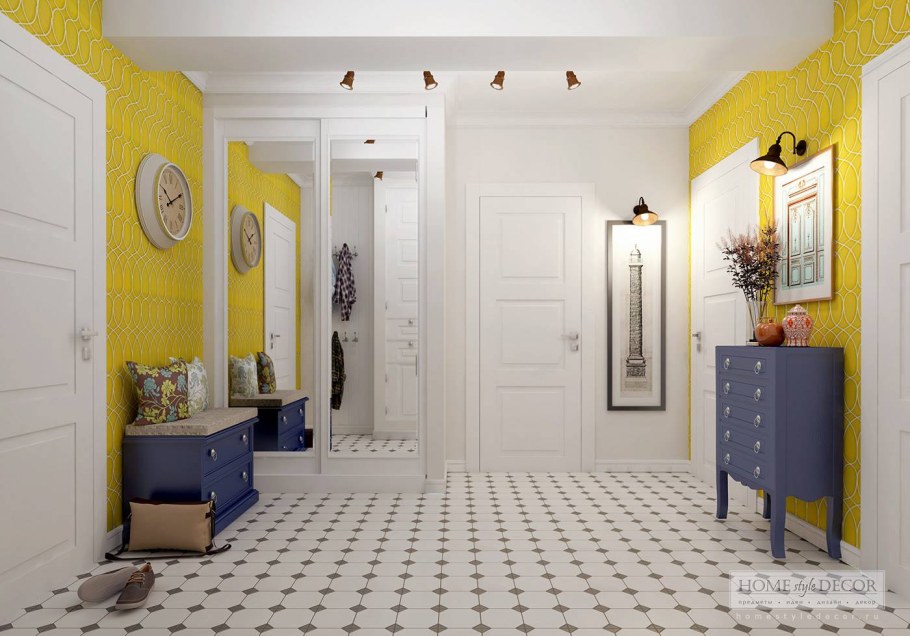 Яркий интерьер прихожей
