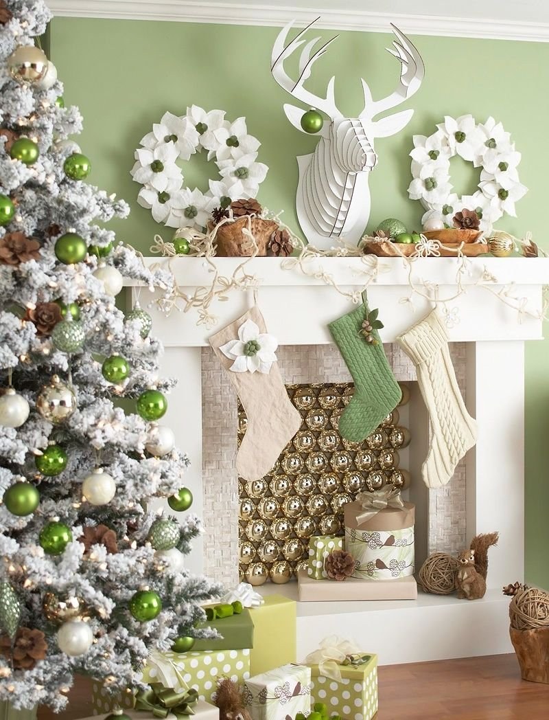 Новогоднее украшение интерьера