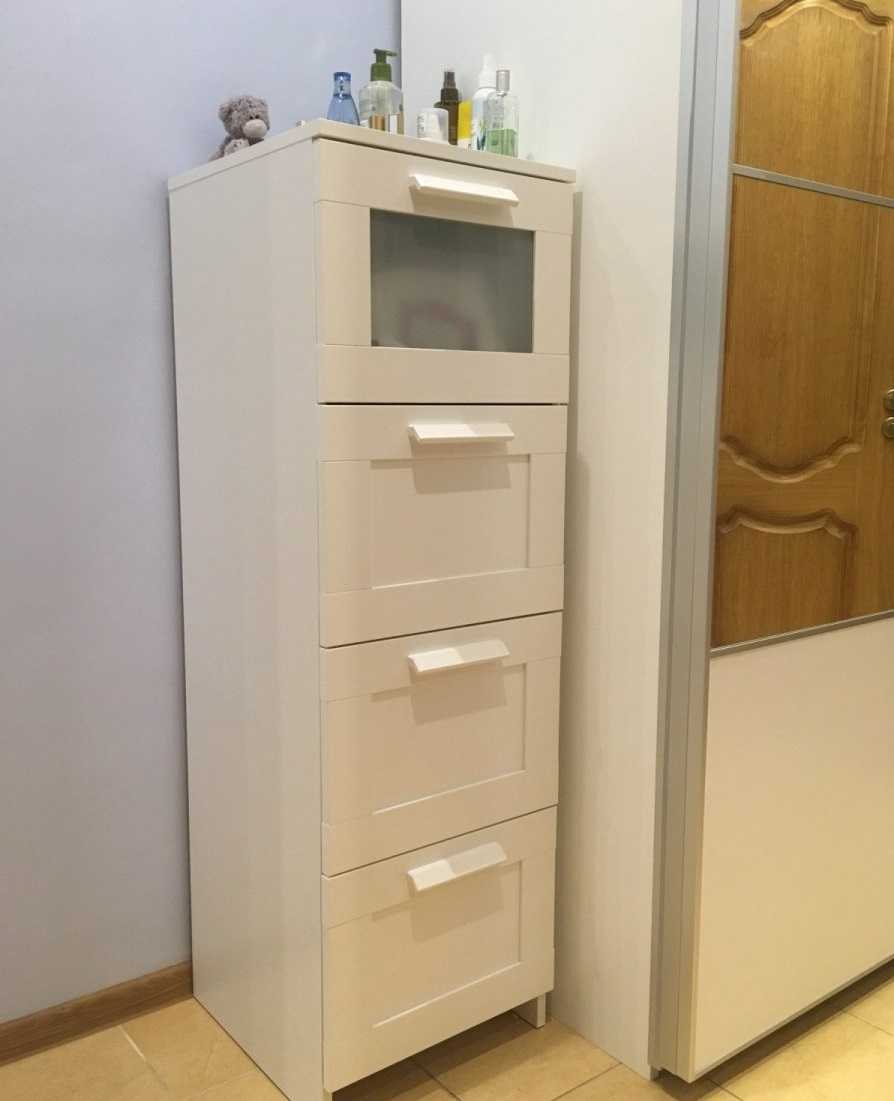 БРИМНЭС комод с 4 ящиками