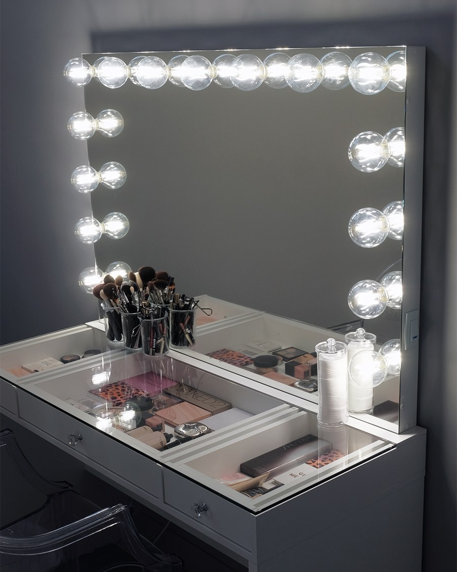 Подвесной ящик гримерный с подсветкой 1100*340*2000