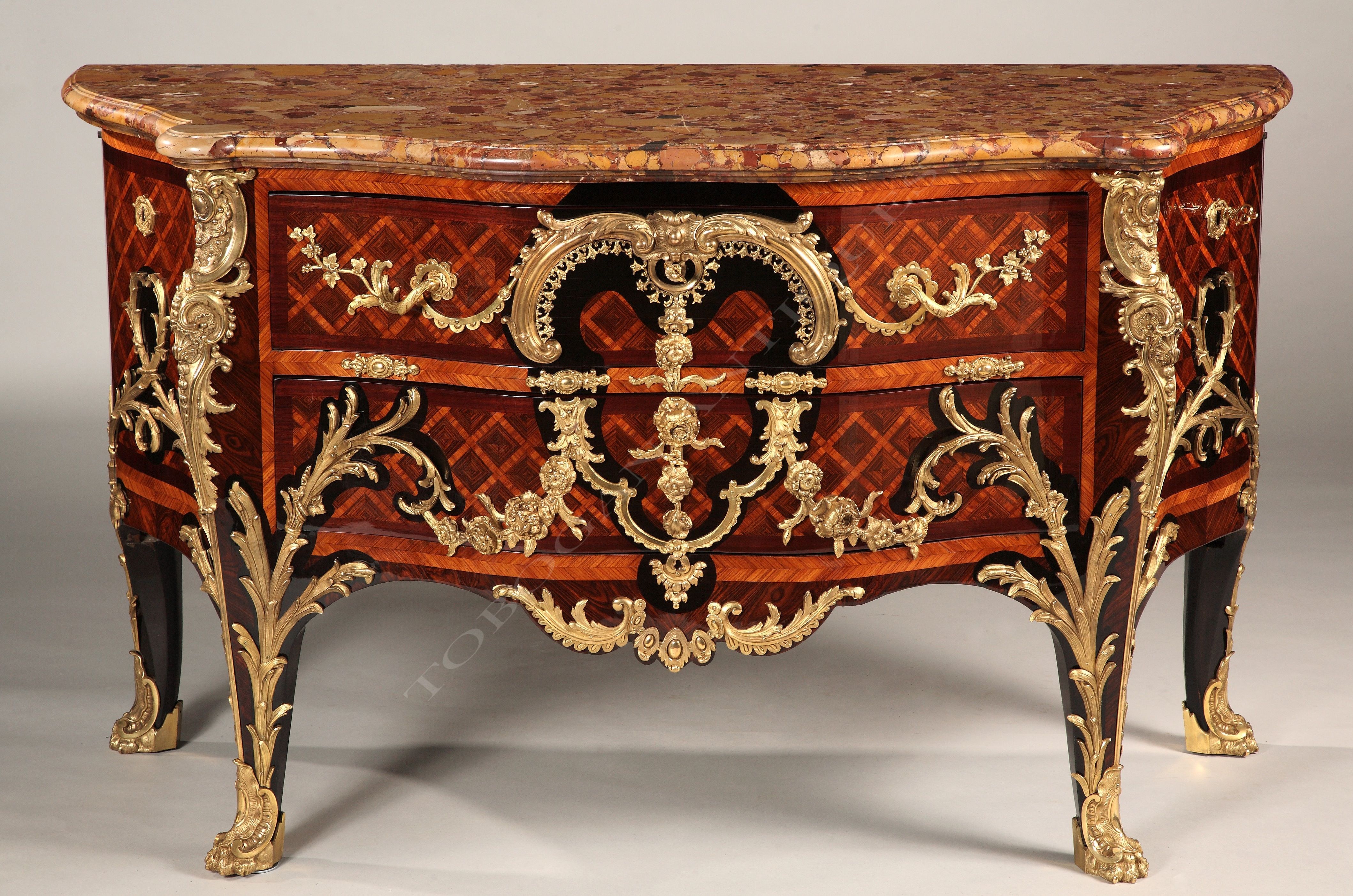 Antique. Мебель стиль Луи 17. Louis Furniture мебель. Маркетри мебель Франция 19 век стиль. Людовик 13 мебель.