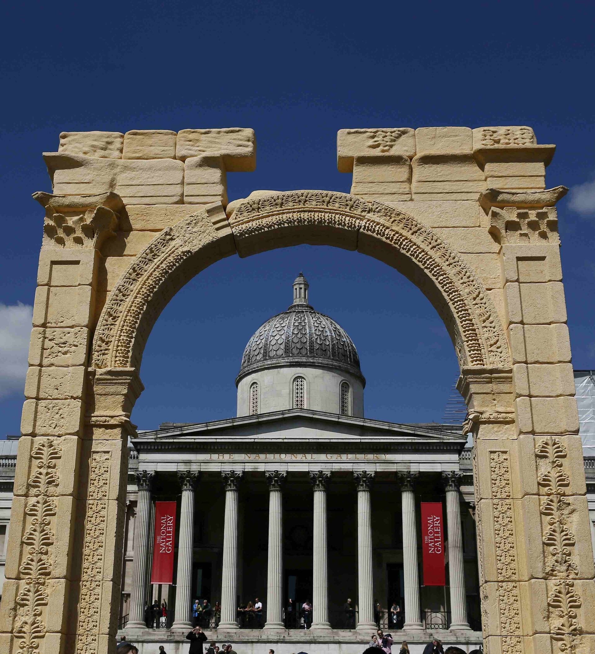 Рыцари арка. Триумфальная арка Пальмира. Триумфальная арка в Лондоне. Триумфальная арка Пальмиры копии.