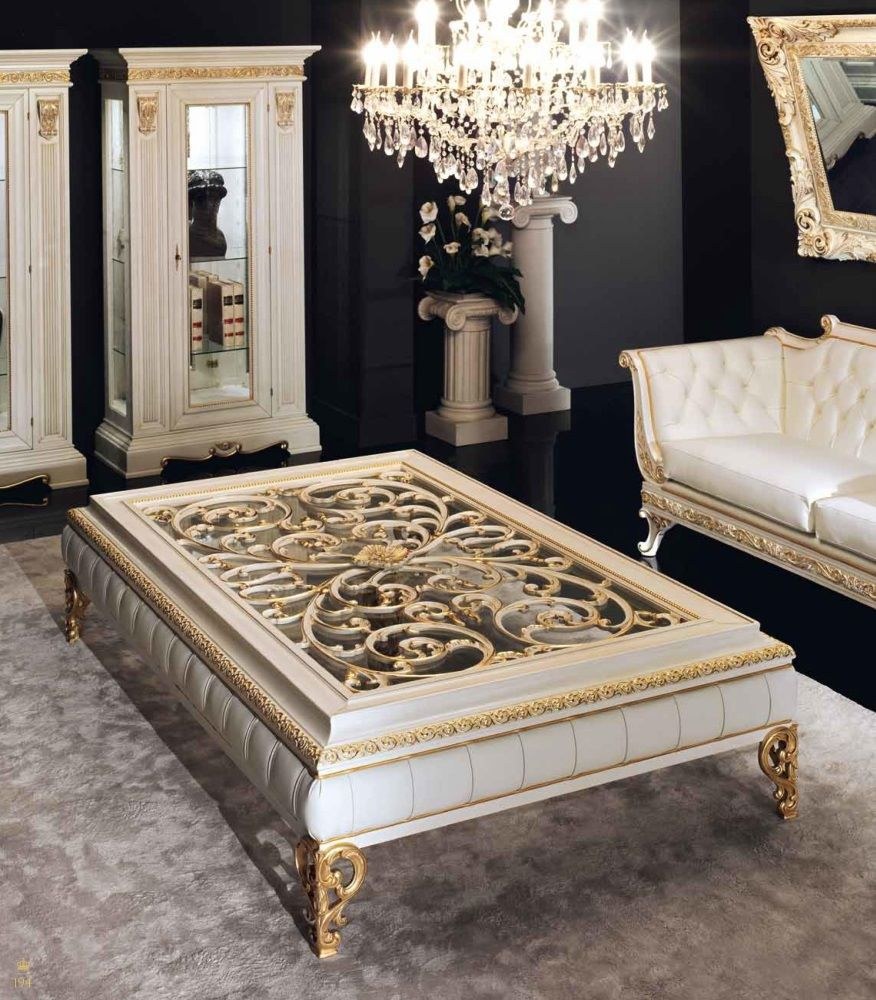 Журнальный столик слоновая кость с патиной