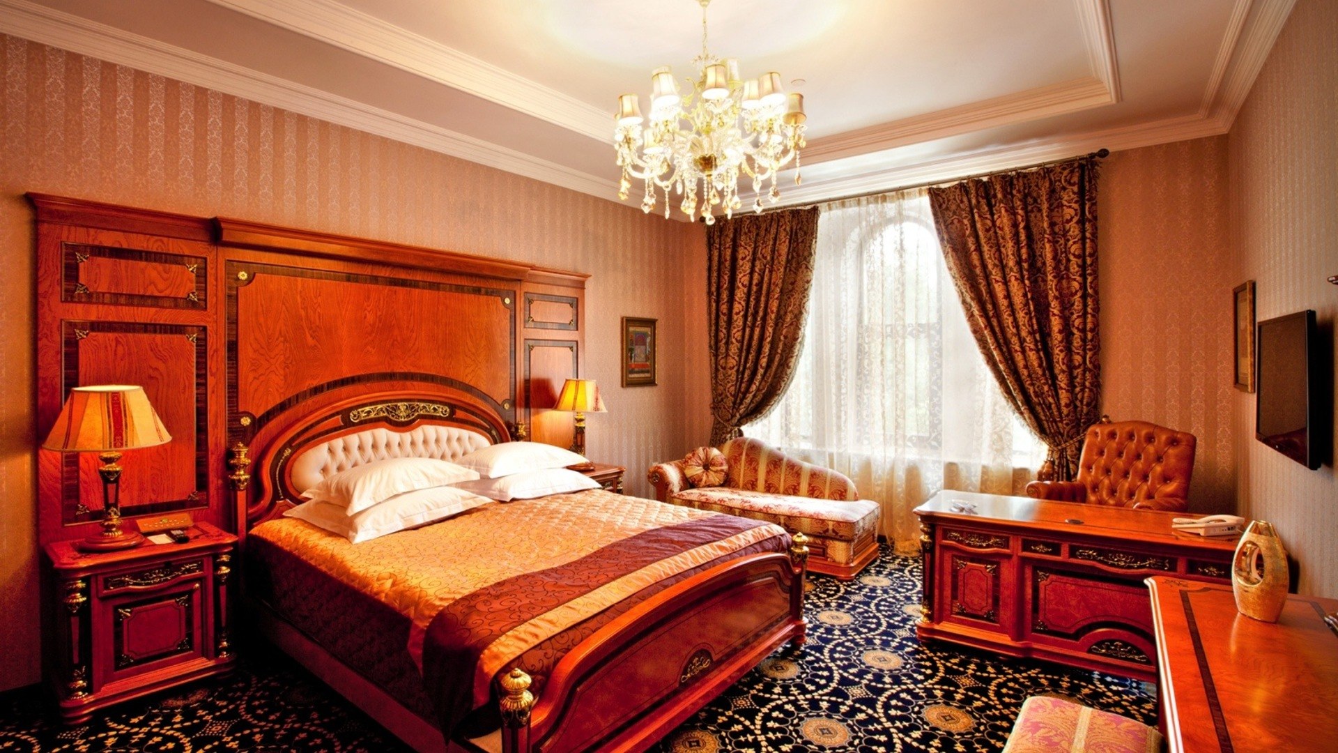 Забронированный люкс. Шах Палас отель Баку. Shah Palace Hotel 4*. Отель Shah Palace фото отеля. Гостиница Шах Палас Баку стандарт.