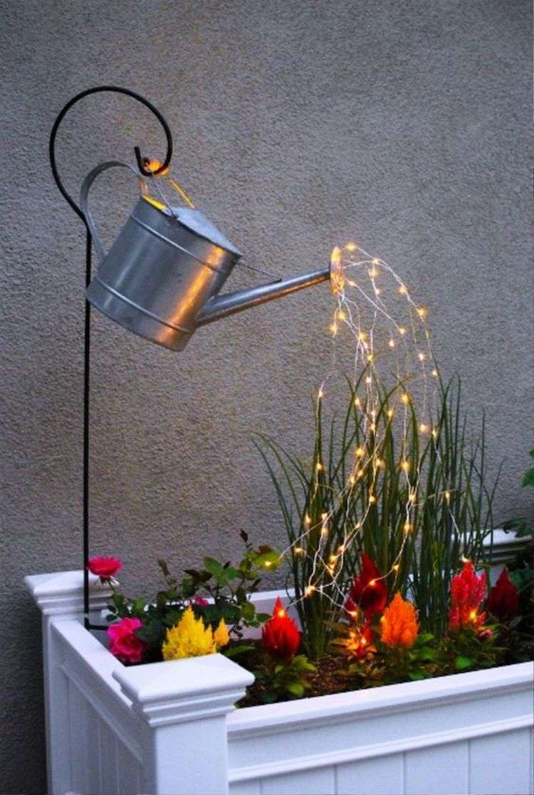 Декоративные украшения для сада