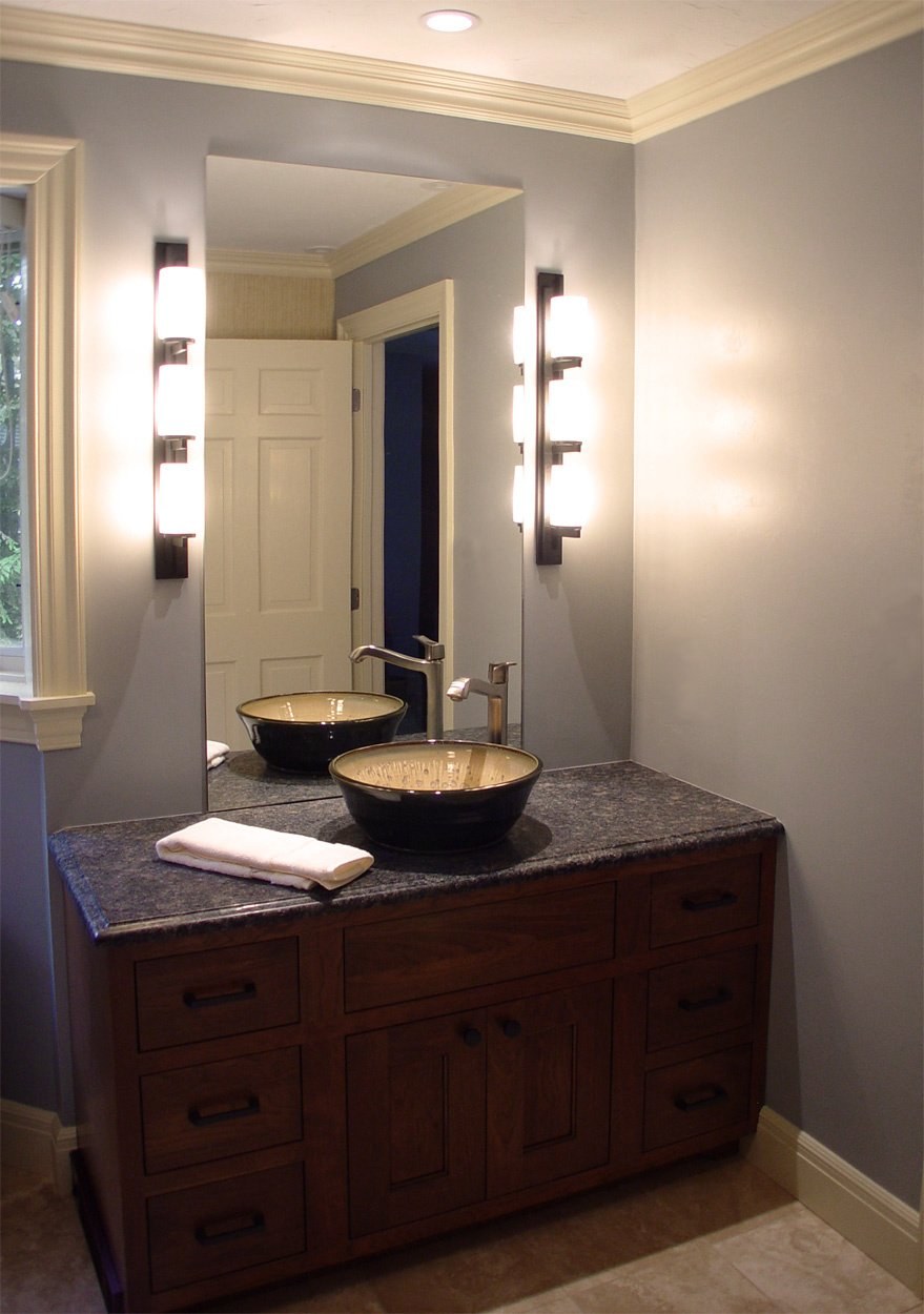 Освещение зеркала в ванной