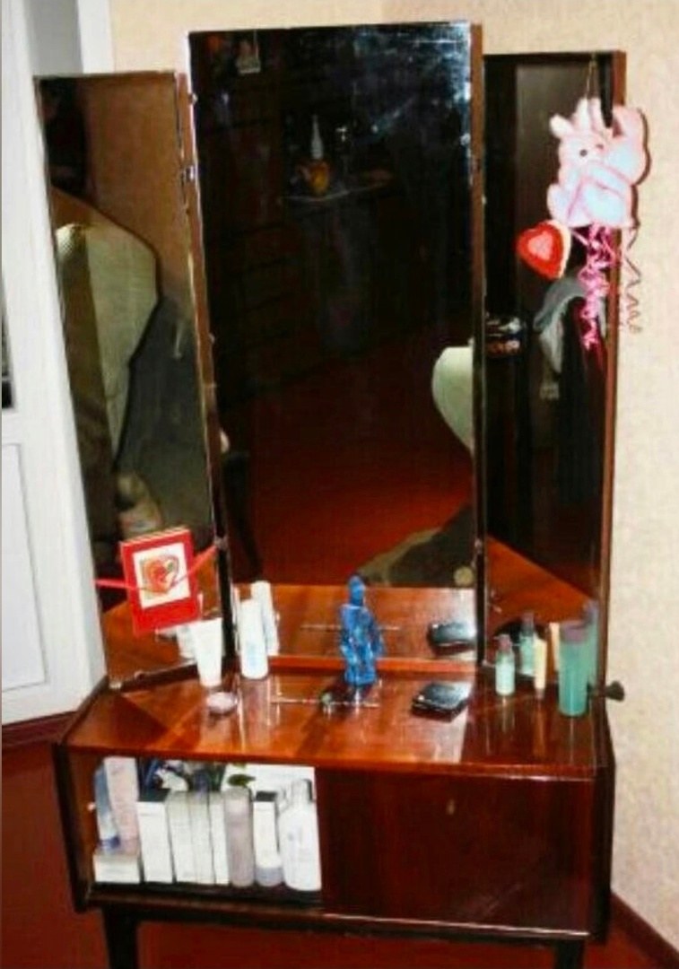 Трельяж с зеркалом 80-е гг