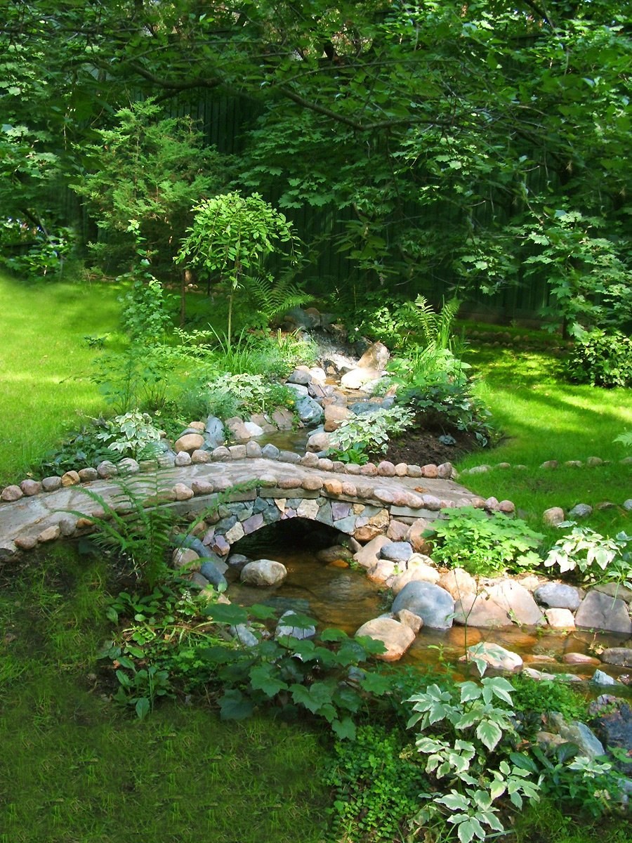 Сухой ручей с прудиком