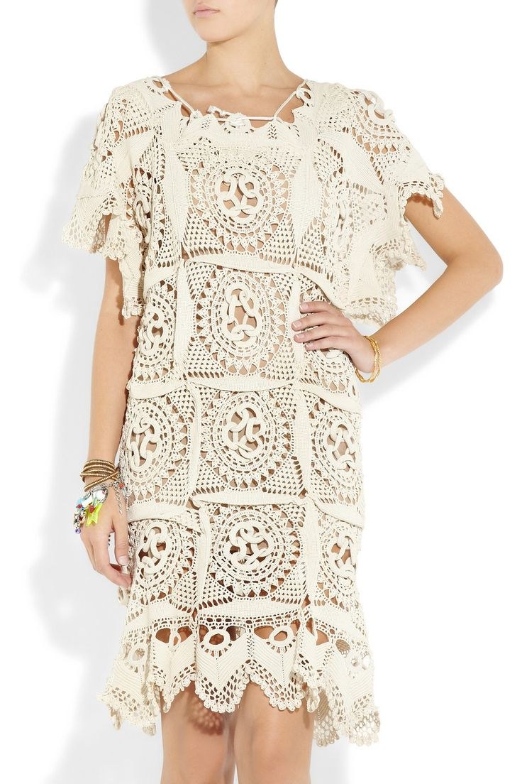 Вязаное платье мотивы