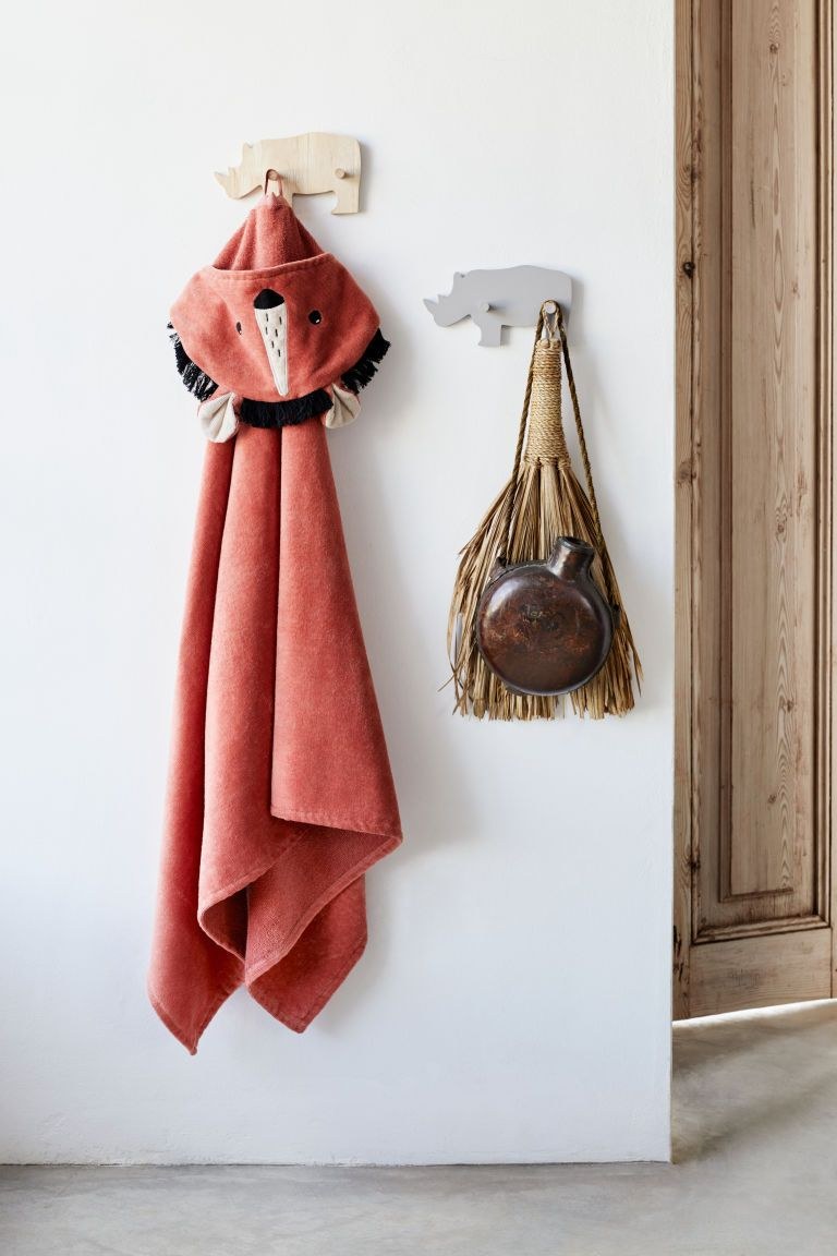 Вешалка HM Home деревянная