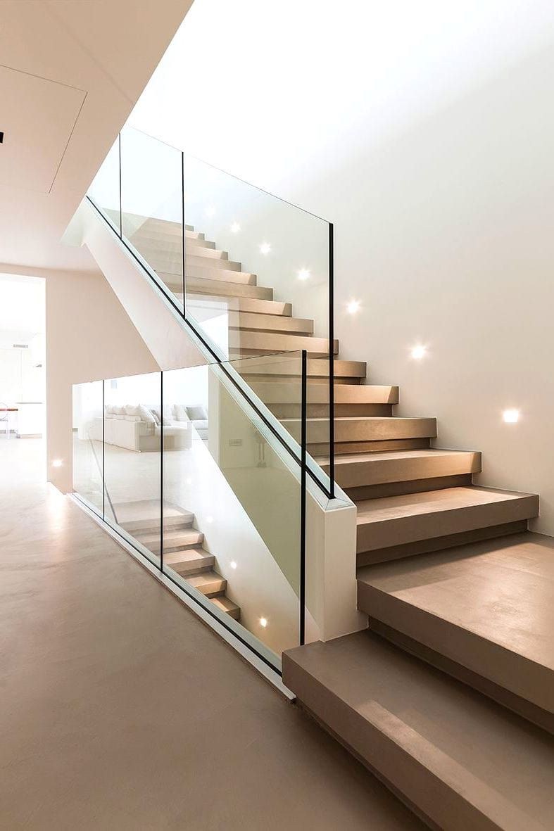 Стеклянные перила для лестниц