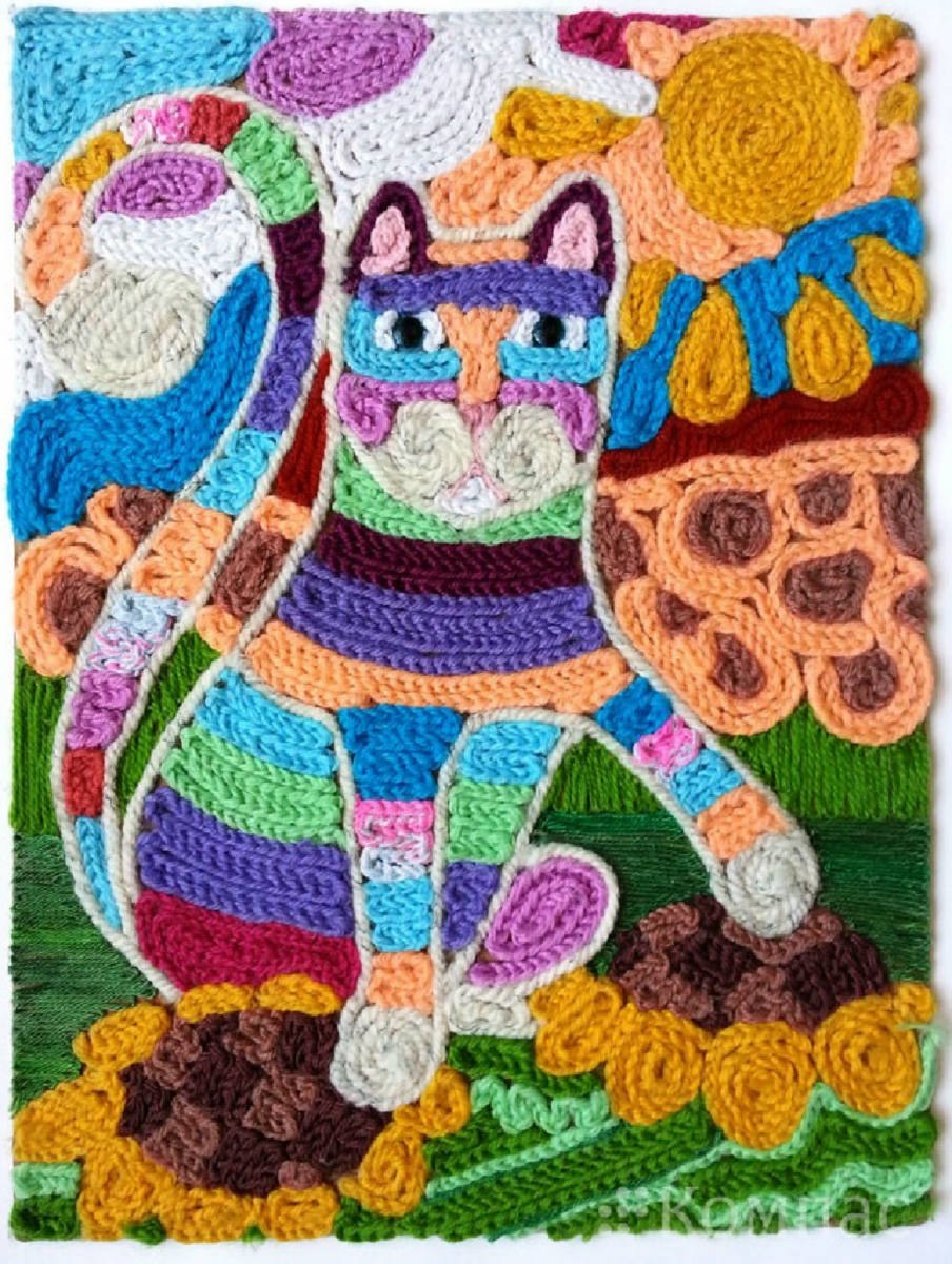 Панно из вязаных цепочек