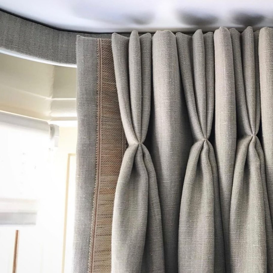 Льняные шторы с узором