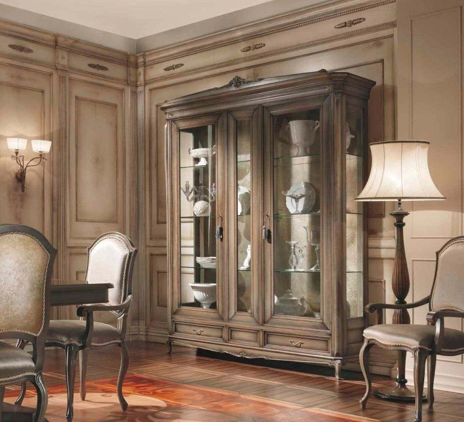 Витрина Неоклассика Италия