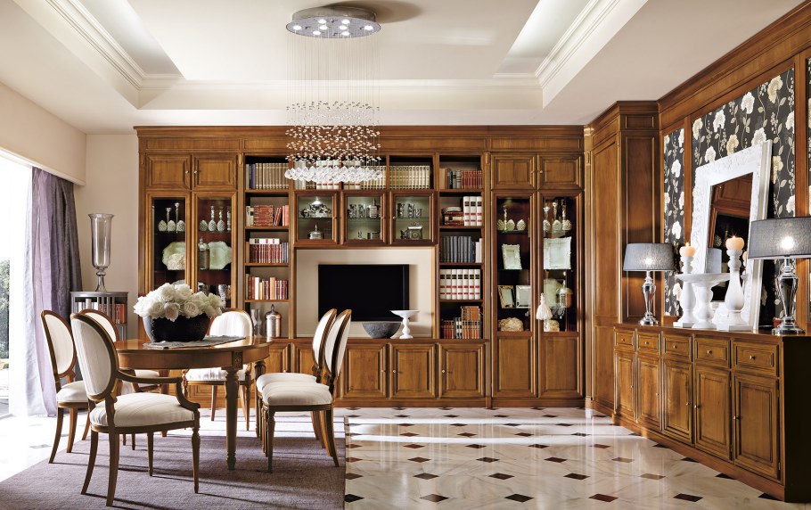 Старая стенка в современном интерьере