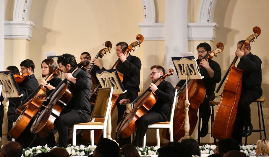 Похороны Магомаева в Баку