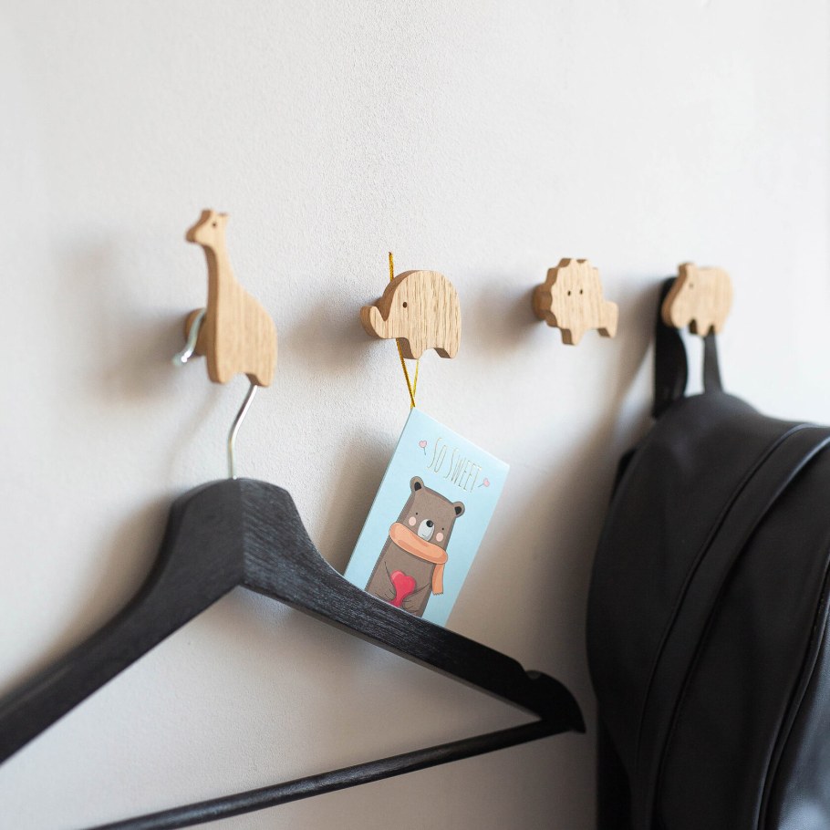 TWINSWOOD крючок магнит вешалка в интерьере