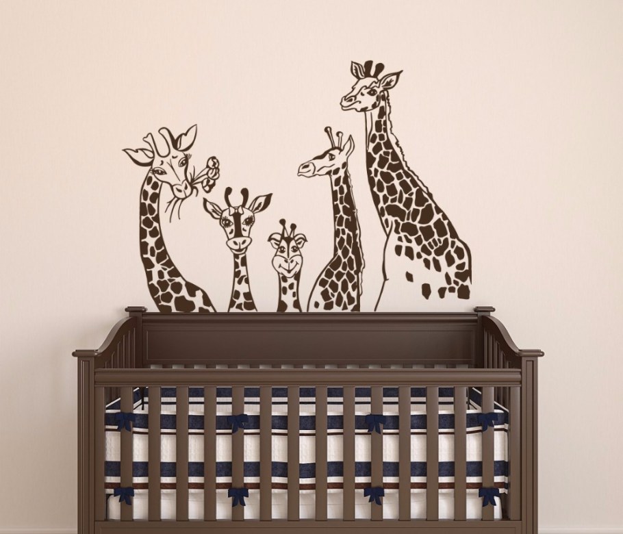 Наклейки на стену Жирафы семья