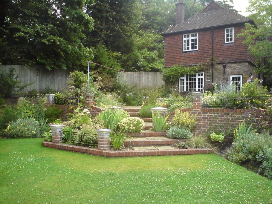 Ландшафтный дизайнер Хью Гарден