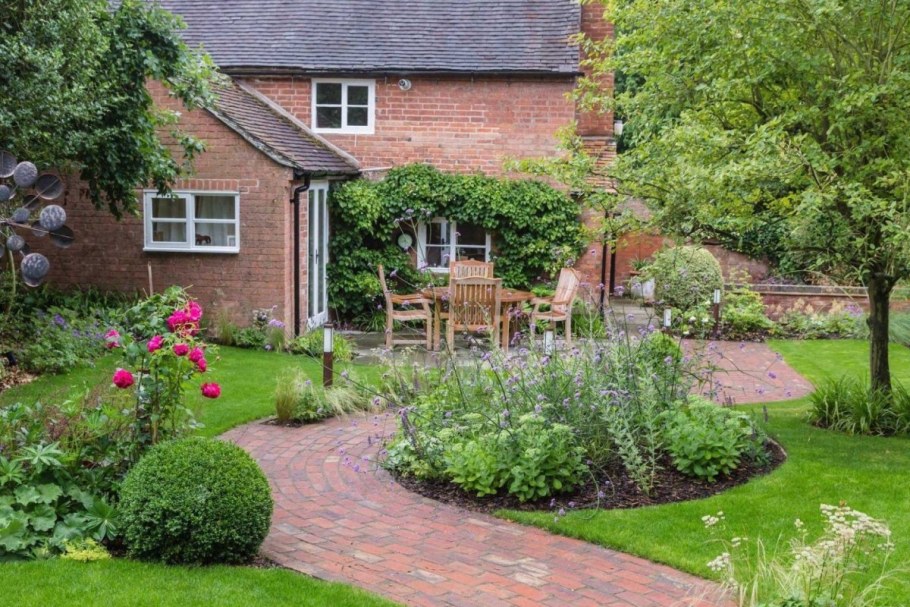 Сад в стиле американского Кантри