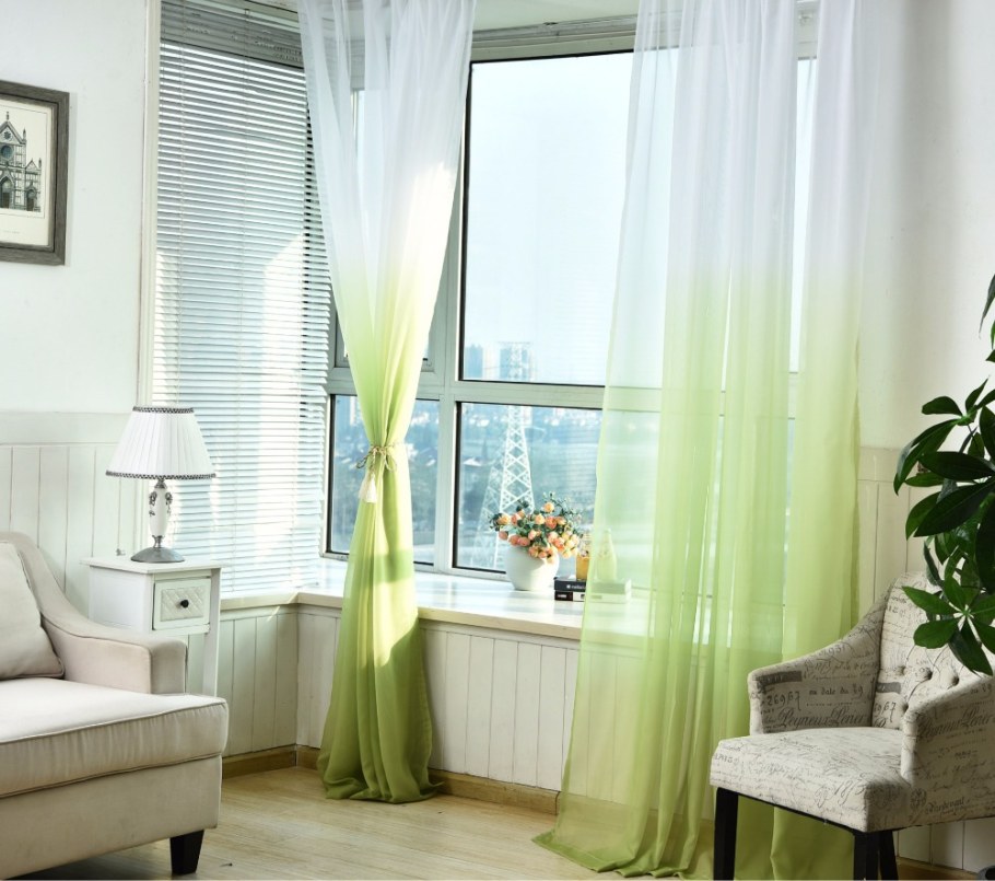 Зеленая тюль в интерьере