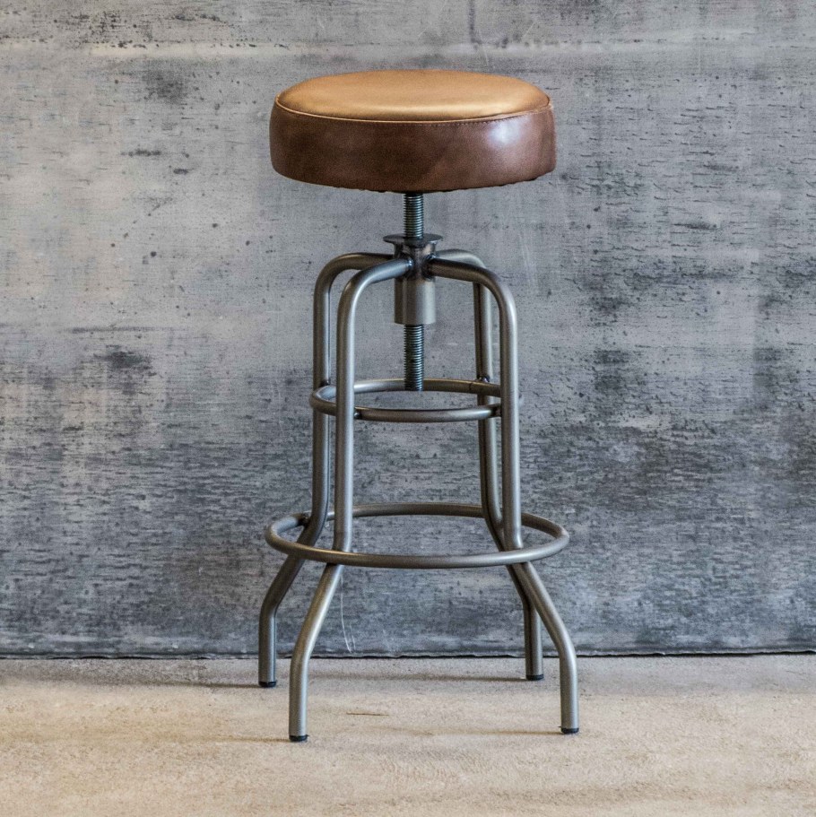 Барный стул в Индустриальном стиле