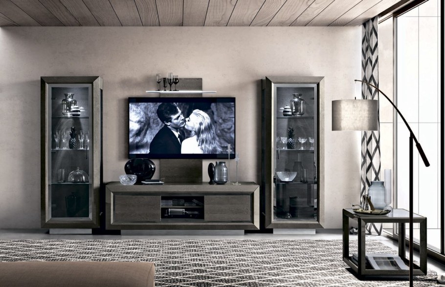 Elite Camelgroup витрина