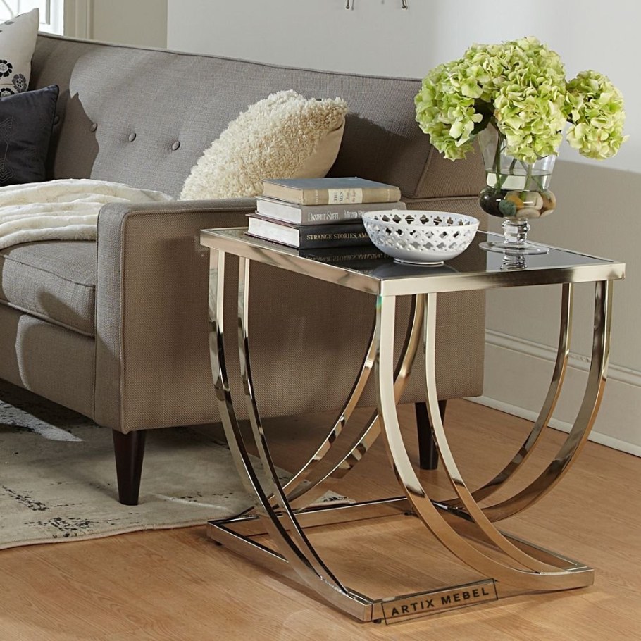 Кофейный столик