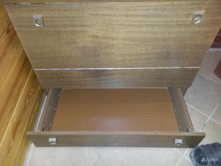 Тумба для постельного белья с откидной дверцей в Барнауле авито