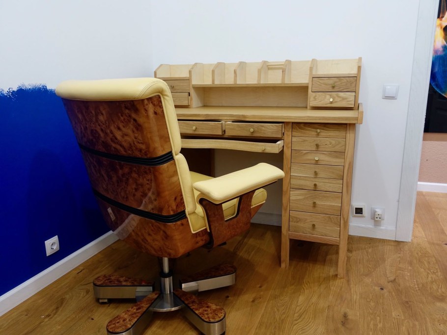 Стол для мастера ювелира