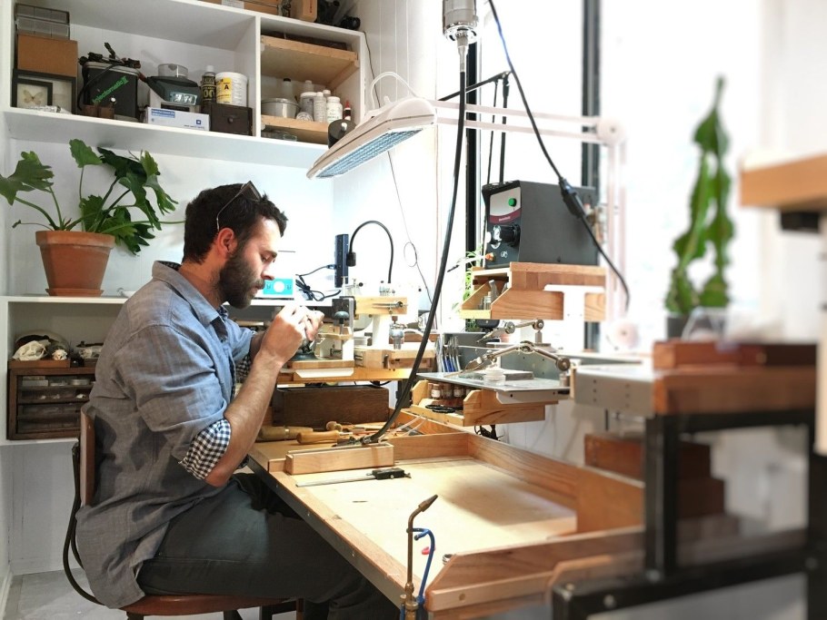 Рабочее место ювелира