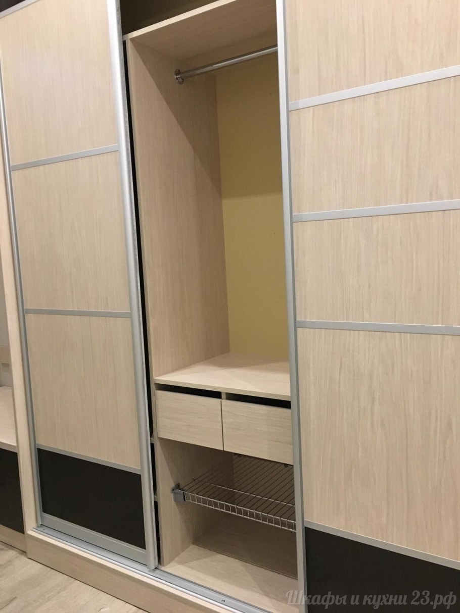 Фасады шкафа купе в прихожую