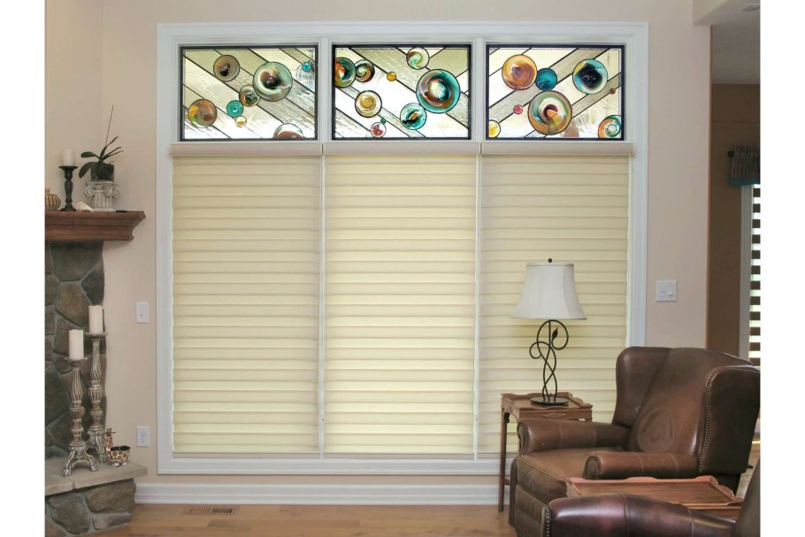 Жалюзи на витражные окна