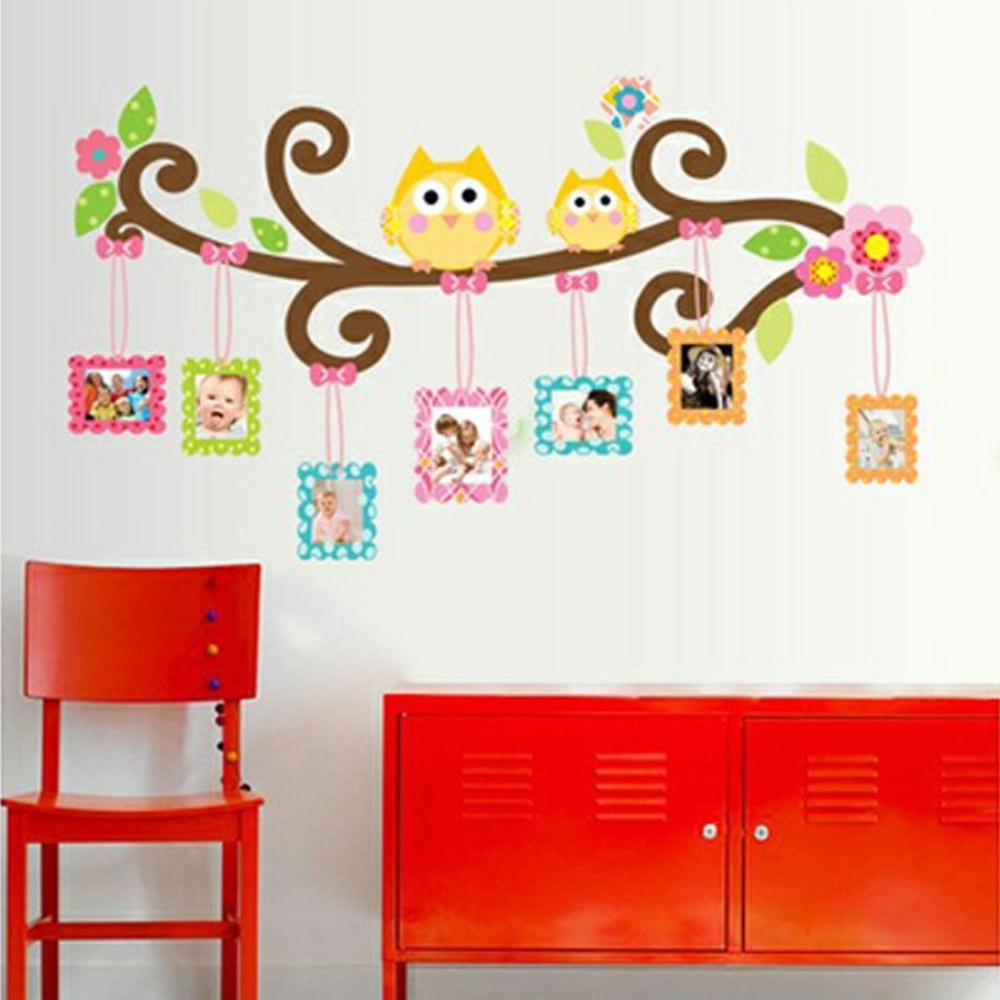 Детские наклейки на стену