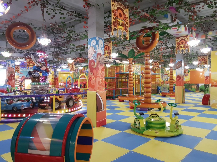 Красный кит Мытищи ЧАЙЛЭНД