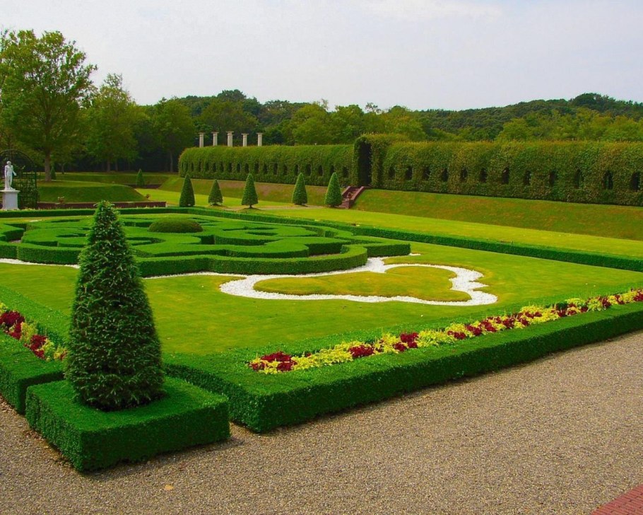 Партерный газон