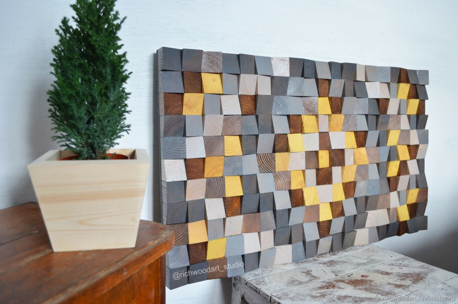 Деревянное панно на стену