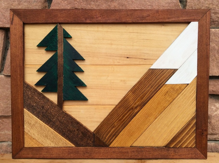 Абстрактное панно из дерева