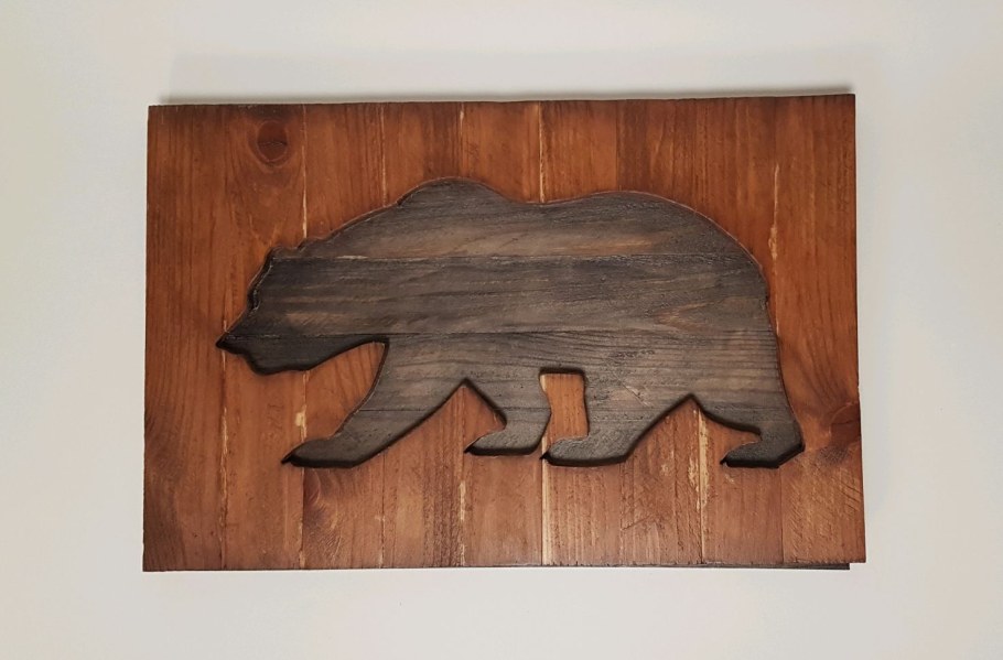 Панно из дерева